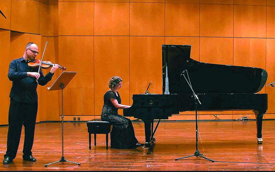 κωνσταντινίδης-και-μπαχ-σε-επεξεργασ-561444013