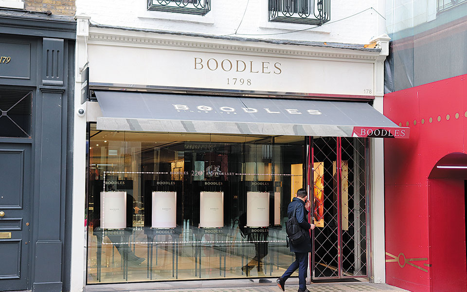 κινηματογραφική-ληστεία-διαμαντιών-561442144