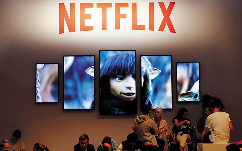η-netflix-επεκτείνεται-τώρα-στον-κόσμο-των-βι-561442093