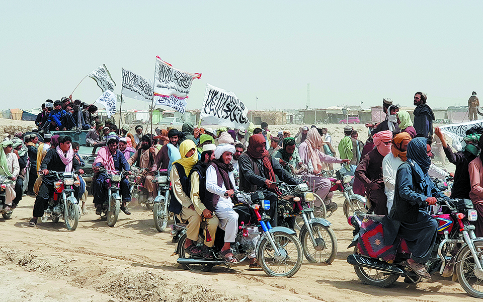 τα-γεράκια-του-πακιστάν-βοήθησαν-το-561445216
