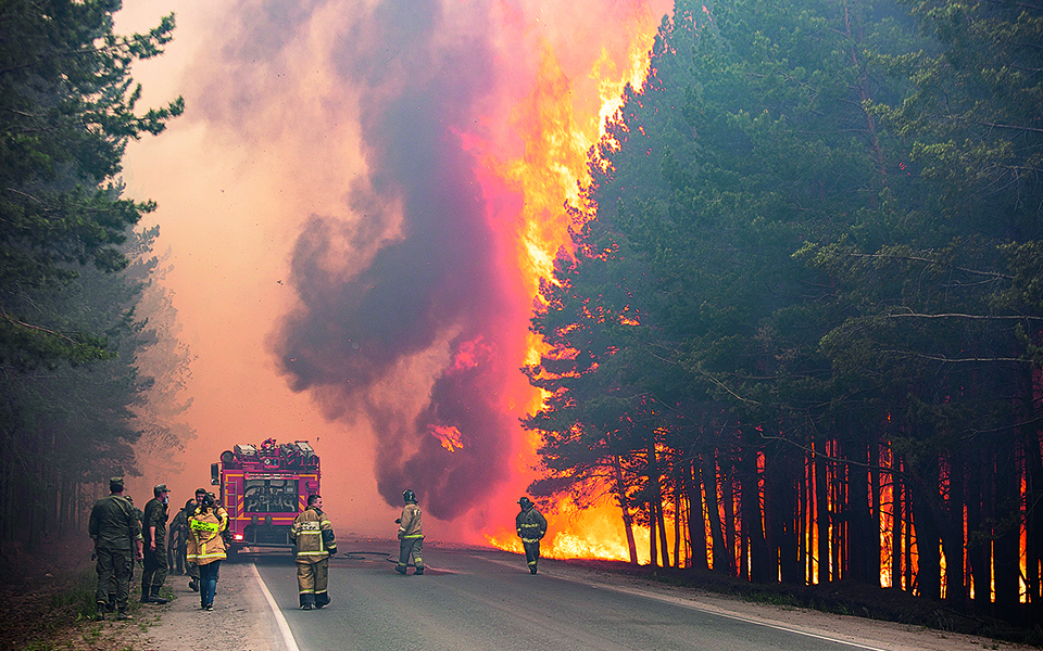 η-κίνα-πνίγηκε-οι-ηπα-καίγονται-στο-ιρ-561445210