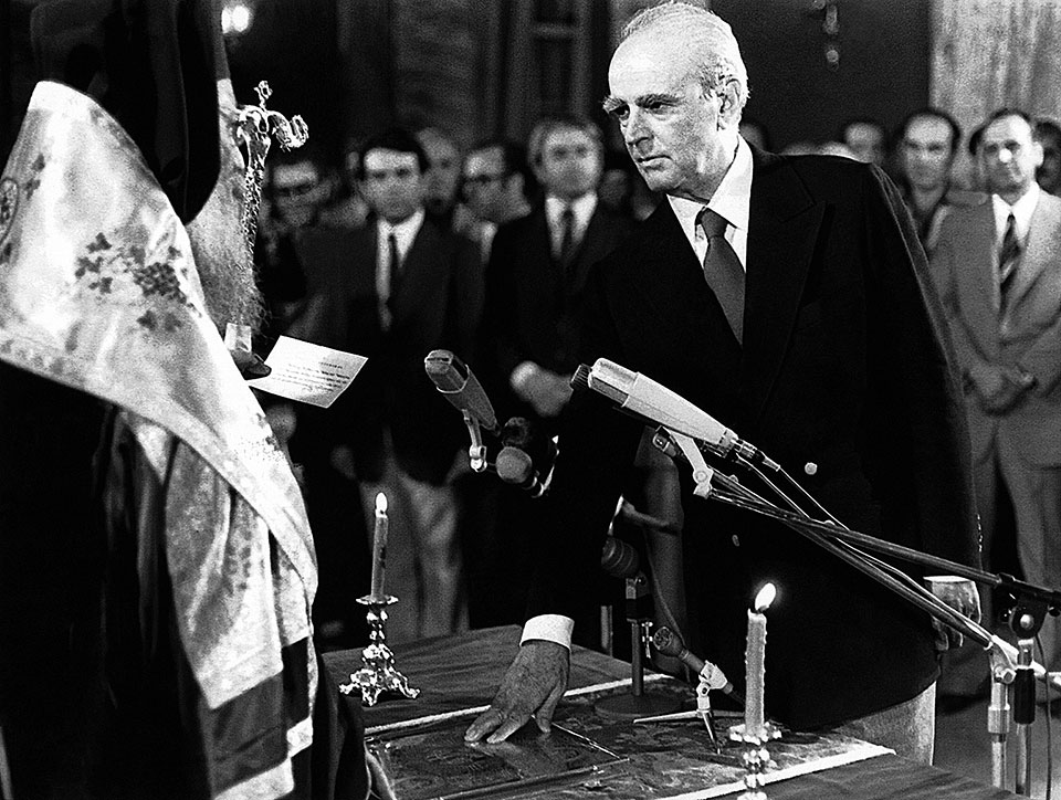 Επέτειος για την αποκατάσταση της Δημοκρατίας: Τα φωτογραφικά ντοκουμέντα της μνήμης-5