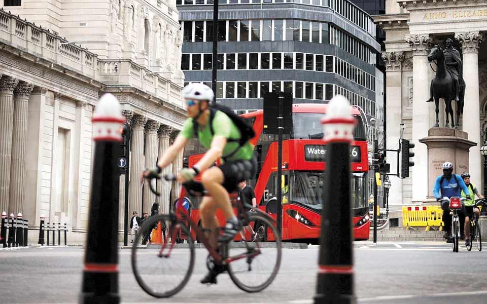 καμπανάκι-για-τη-βρετανική-οικονομ-561447721