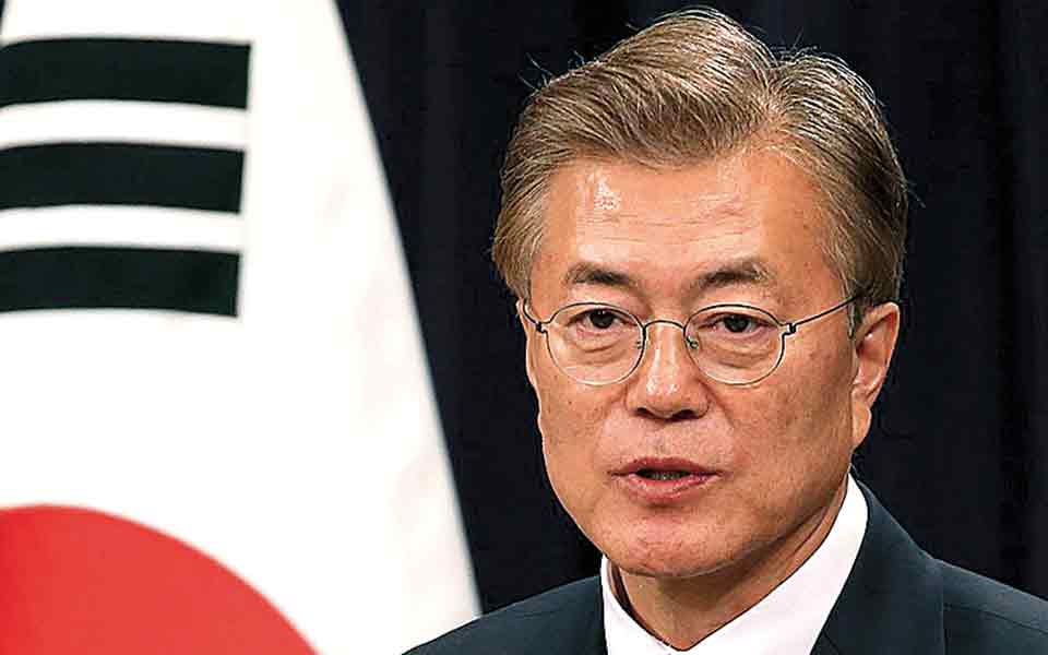 λιώνει-ο-πάγος-μεταξύ-βόρειας-και-νότι-561448840