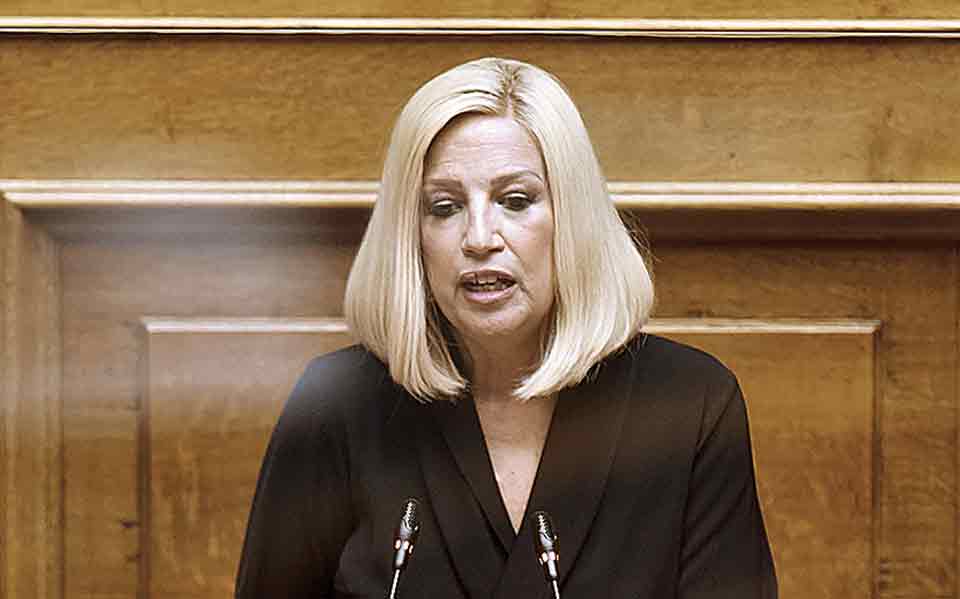 γεννηματά-υψηλοί-τόνοι-κατά-κυβέρνησ-561448636