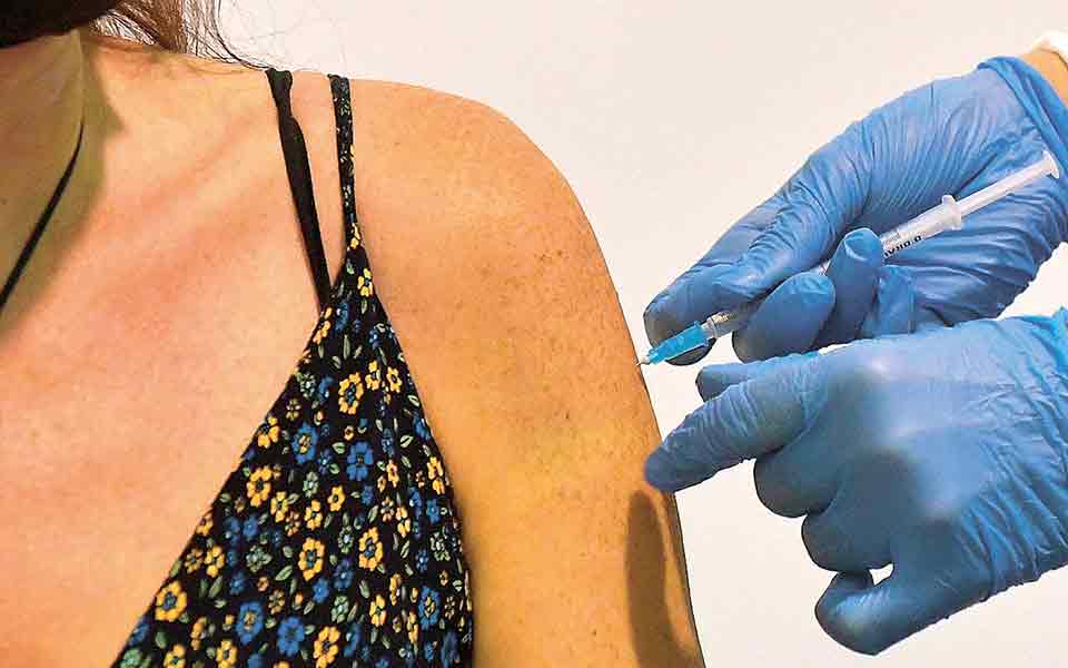 πρωτιά-της-ε-ε-σε-εμβολιασμούς-έναντι-τ-561451237