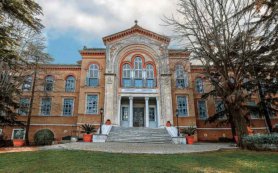 εμμονική-ρητορική-της-αγκυρας-με-τα-νη-561451054