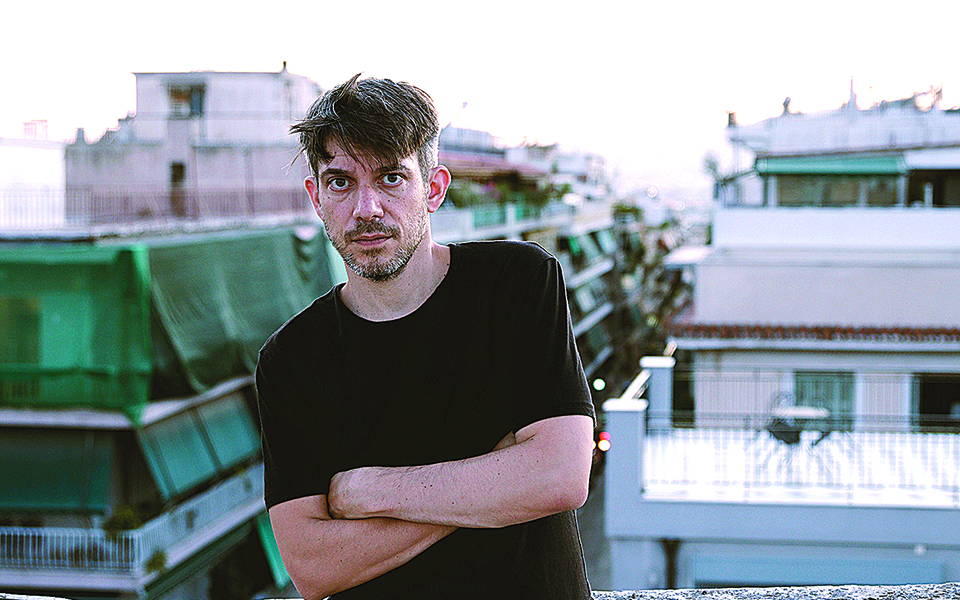 Ερωτας εναντίον εξουσίας-1