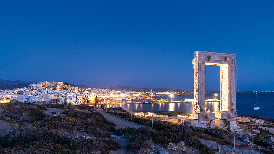 Νάξος: Παιχνίδια στον ήλιο-1