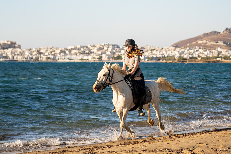 Νάξος: Παιχνίδια στον ήλιο-4