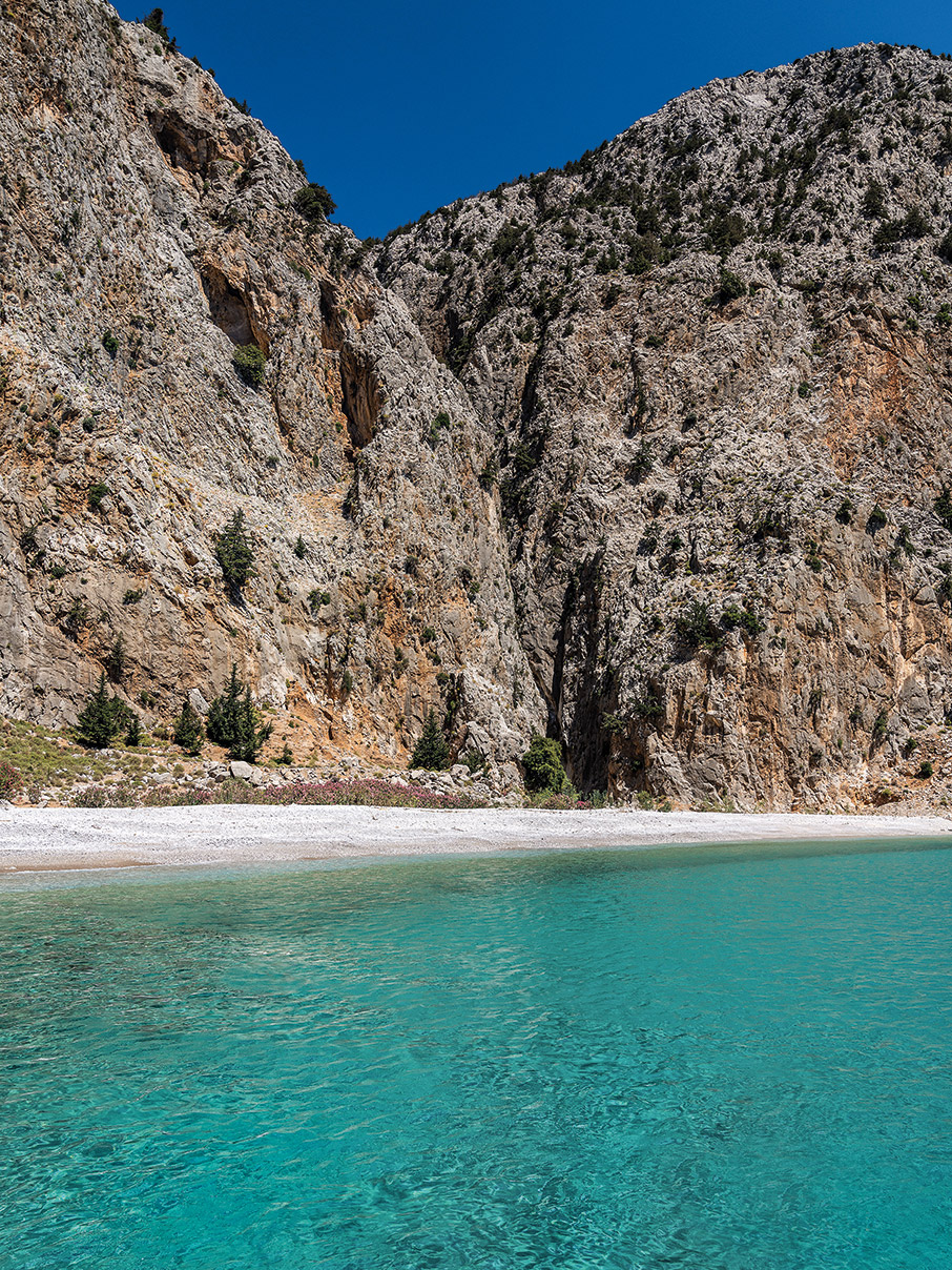 Η Σύμη είναι ένα νησί κόσμημα-6