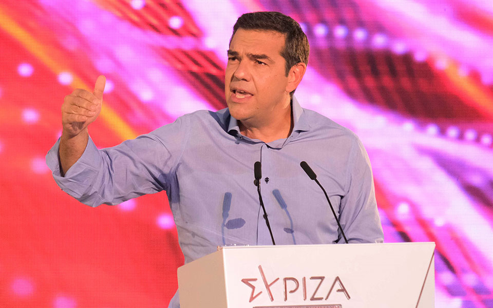 σφοδρή-επίθεση-τσίπρα-κατά-μητσοτάκη-561431251