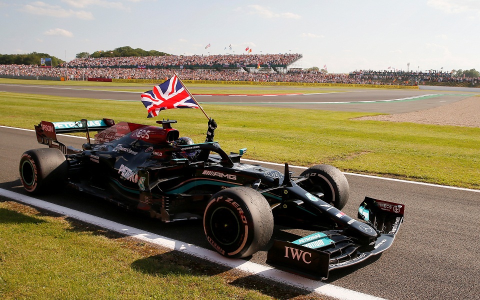 φόρμουλα-1-επεισοδιακή-νίκη-χάμιλτον-σ-561438007