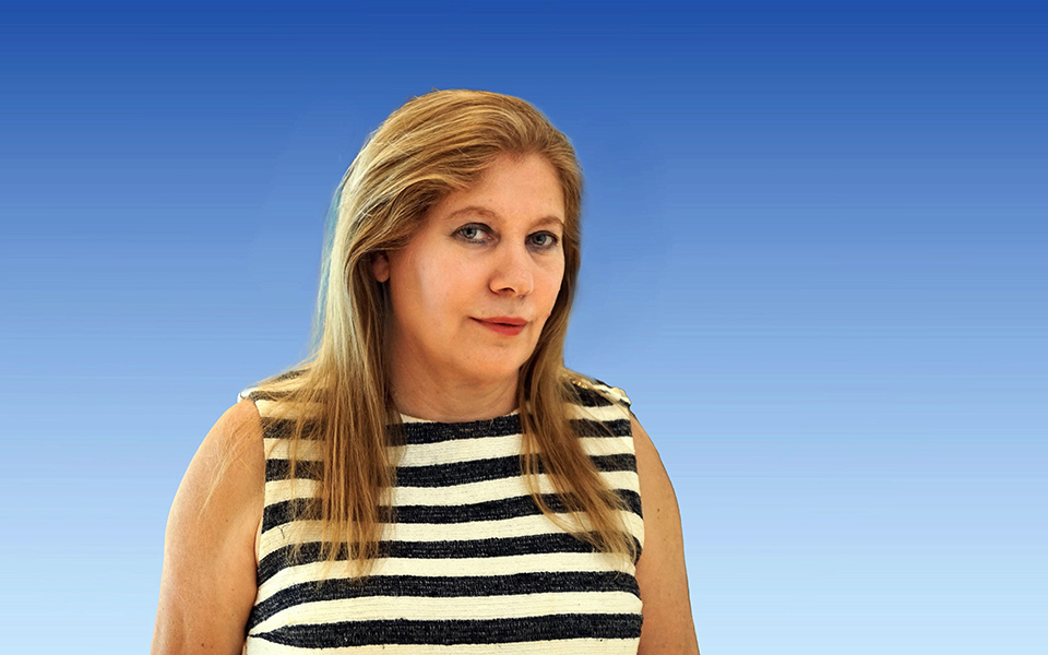 500-λέξεις-με-τη-νοέλ-μπάξερ-561429289