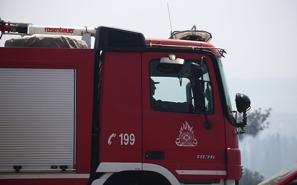 φωτιά-στην-περιοχή-βουρλιώτες-σάμου-561434587