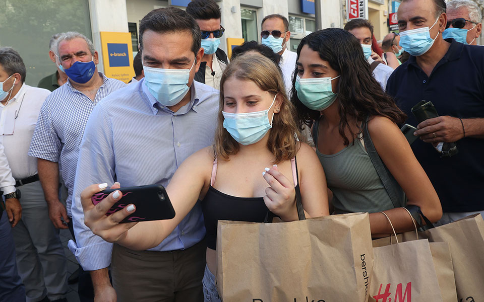 αλ-τσίπρας-μήνυμα-στους-πολίτες-για-εμ-561436003