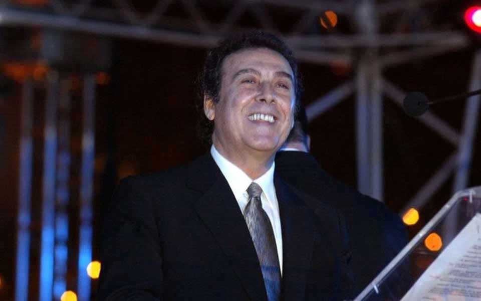 δόξα-λατρεία-και-φοροδιαφυγή-από-τον-τ-561438448