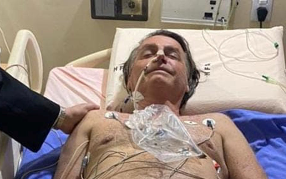 ο-επίμονος-λόξιγκας-έστειλε-τον-μπολσ-561433933