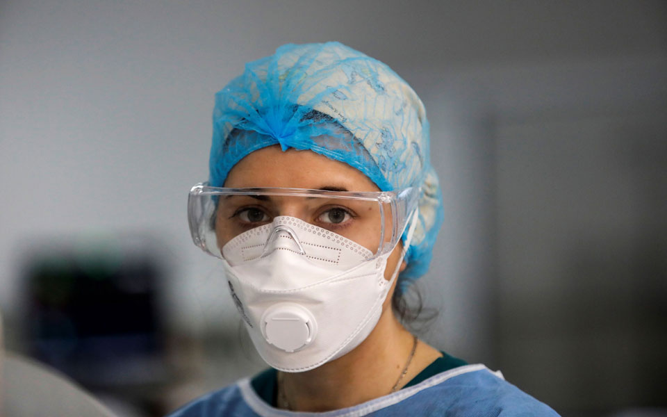 σύψας-ακόμη-και-15-με-20-000-κρούσματα-τον-αύγ-561432388