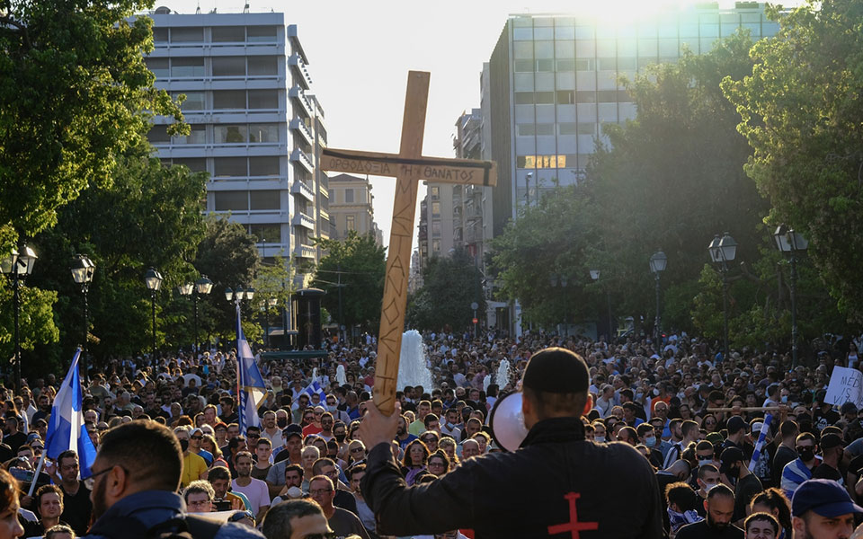 Συγκεντρώσεις κατά των εμβολίων με την Μετάλλαξη Δέλτα να καλπάζει-1