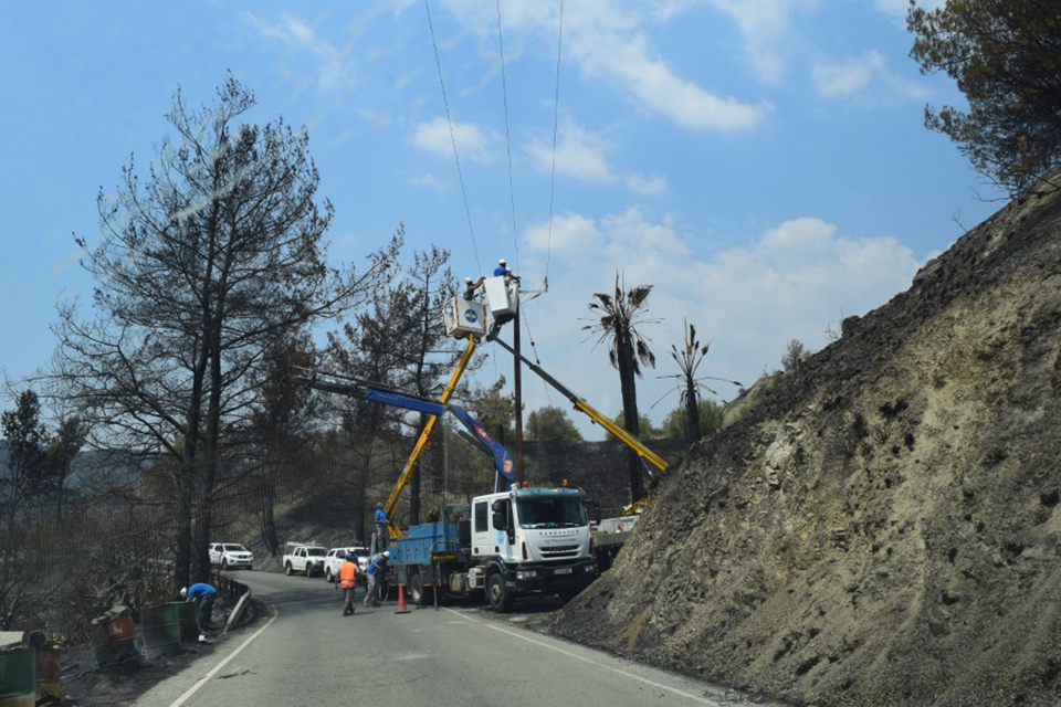 Κύπρος: Οδοιπορικό στις καμένες περιοχές (εικόνες – βίντεο)-4