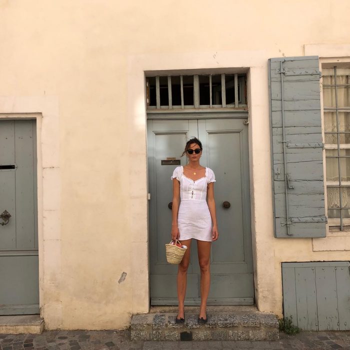 10 Παριζιάνες μοιράζονται τα αγαπημένα τους καλοκαιρινά στυλ-1