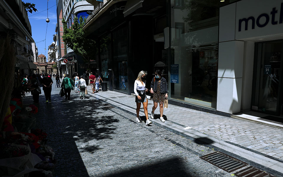 πρεμιέρα-για-τις-θερινές-εκπτώσεις-561422353