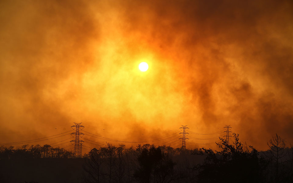 τουρκία-τρεις-νεκροί-στην-πυρκαγιά-αν-561450364
