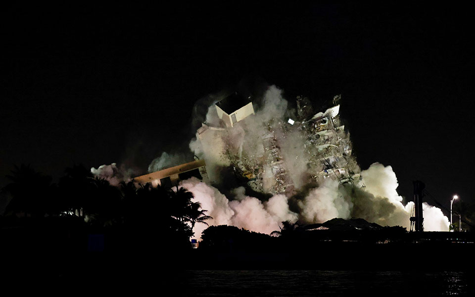 κατάρρευση-κτιρίου-στη-φλόριντα-κατε-561422338