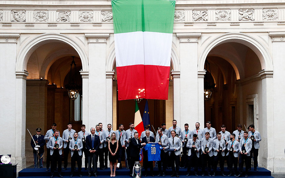 Ιταλία: Η Squadra Azzurra στο κυβερνητικό μέγαρο Παλάτσο Κίτζι-2