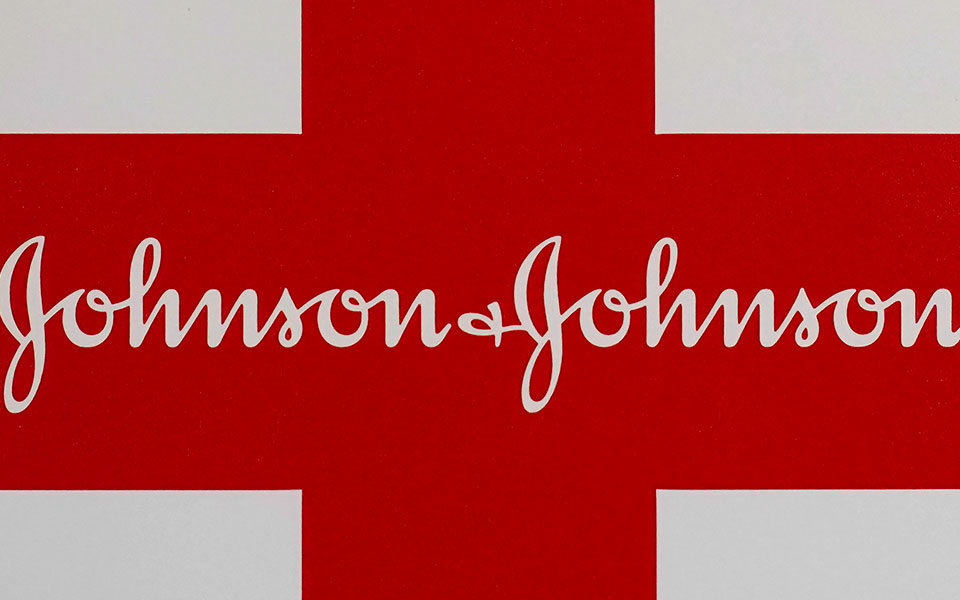 ηπα-η-johnson-johnson-ανακαλεί-αντηλιακά-μετά-τον-561434620