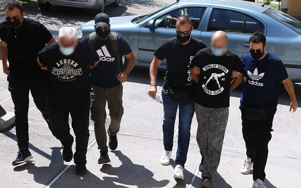 πολιτική-διαμάχη-για-τον-χειρισμό-της-561429700