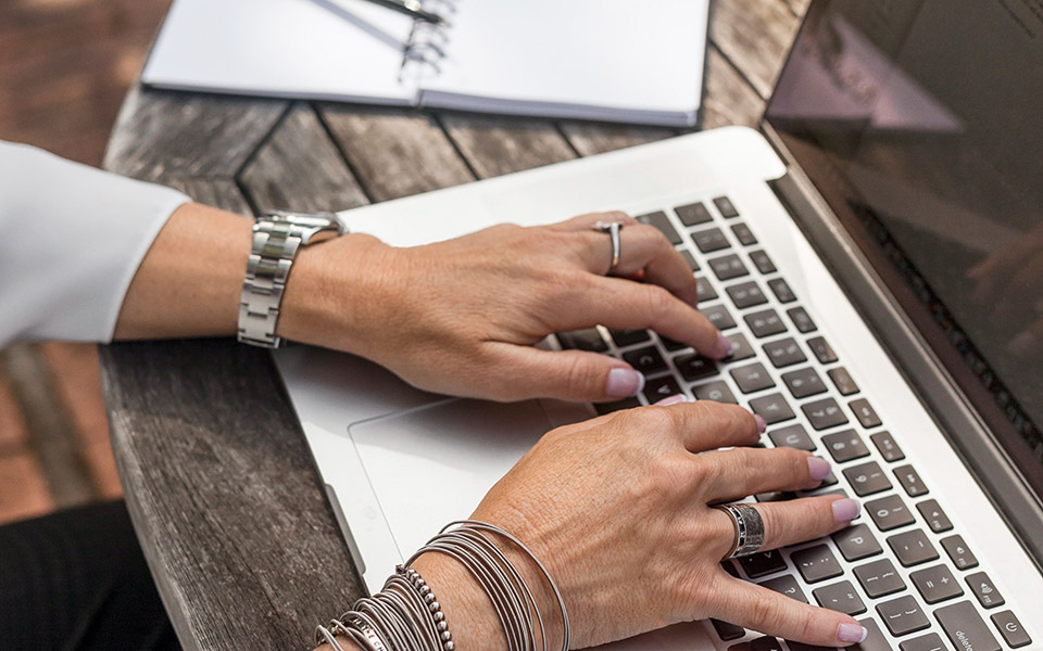 επιδότηση-παγίων-δαπανών-προϋποθέσε-561448285