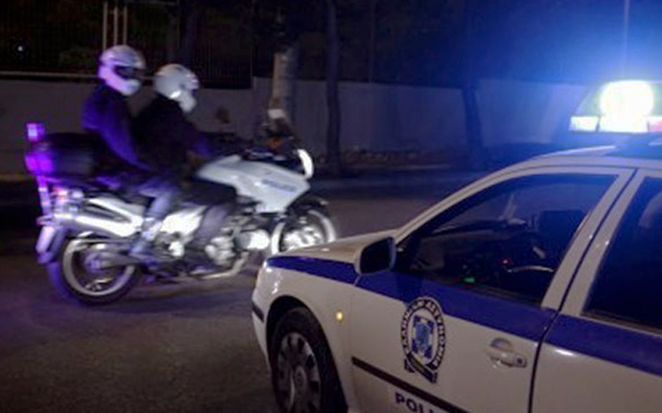 βάρη-εκρηξη-έξω-από-τα-γραφεία-εταιρεί-561445630