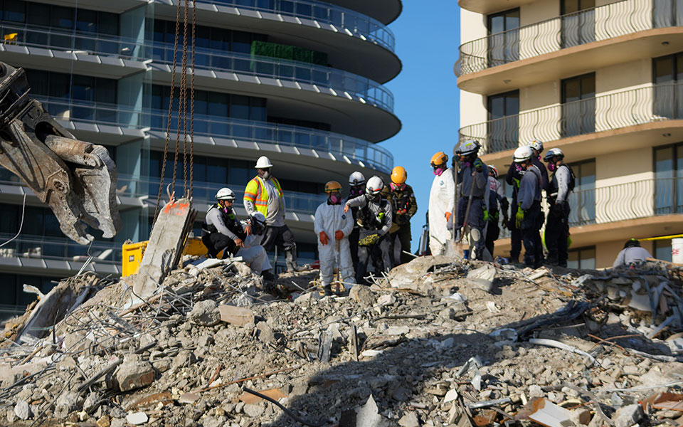 κατάρρευση-κτιρίου-στη-φλόριντα-στου-561420604