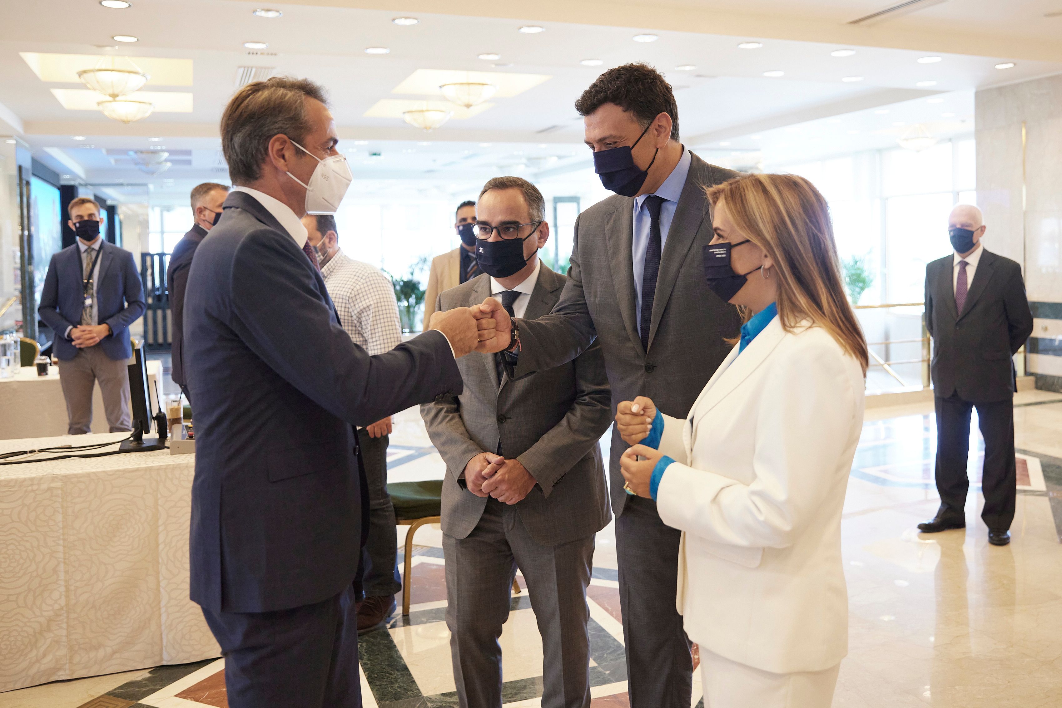 Μητσοτάκης: Έκκληση στους εκπαιδευτικούς να εμβολιαστούν-3