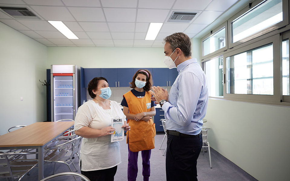 Κυρ. Μητσοτάκης: Σημαντική επιτάχυνση στα ραντεβού για εμβολιασμό-2