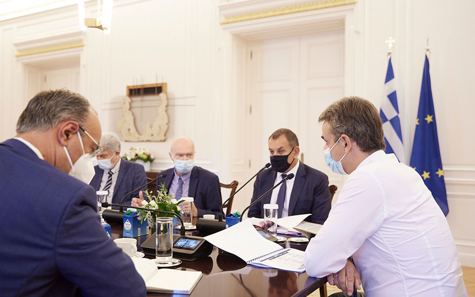 Μαξίμου: Στόχος της ΕΑΒ η ταχύτατη στροφή σε κερδοφορία – 700 νέες προσλήψεις-2