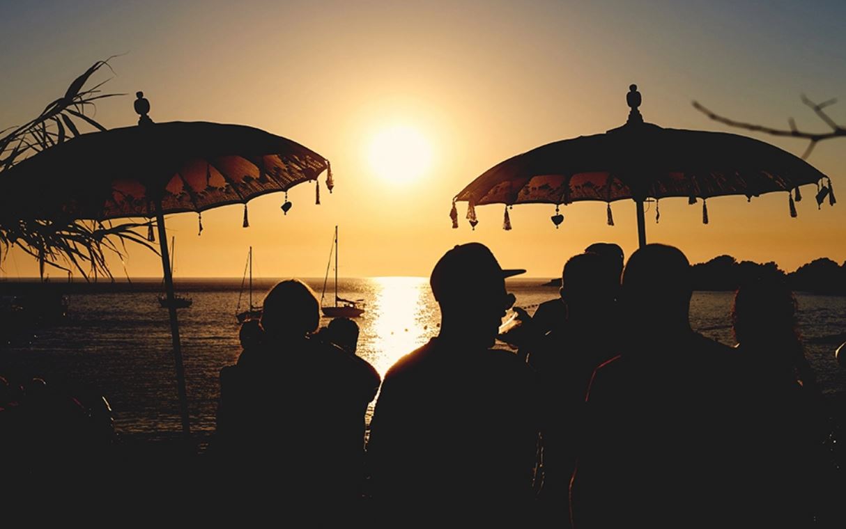 Υποχρεωτικός εμβολιασμός: Από εβδομάδα οι ανακοινώσεις – Τι αναφέρει το πόρισμα της επιτροπής Βιοηθικής-1