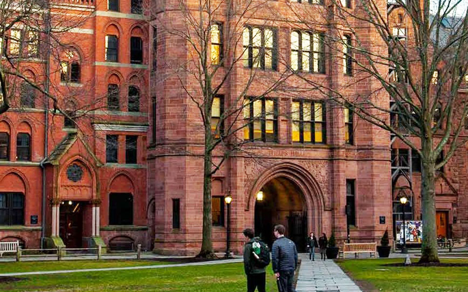 προγράμματα-σπουδών-σύμπραξη-yale-με-παν-561443326