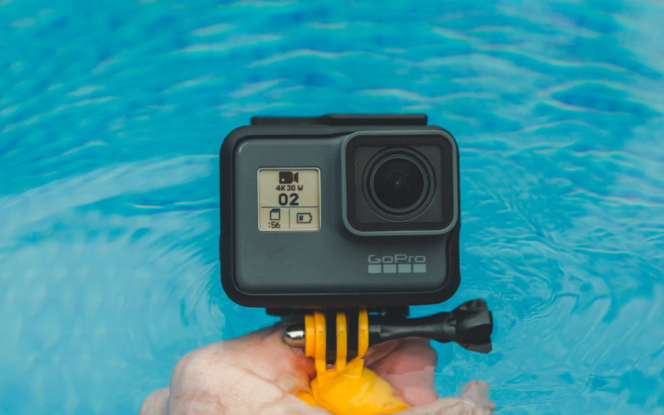 απαθανάτισε-κάθε-καλοκαιρινή-βουτιά-561447031