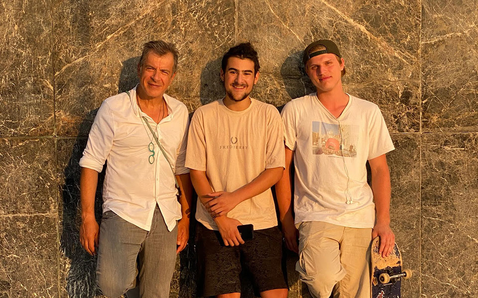 σταύρος-θεοδωράκης-επιστρέφουν-οι-π-561446638