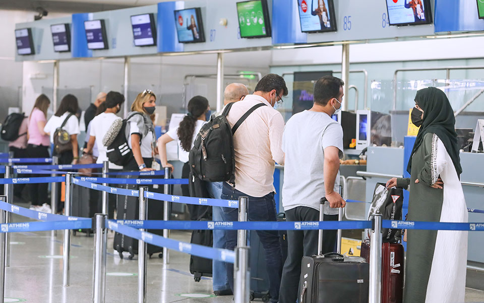 πτήσεις-εσωτερικού-σε-νησιά-οι-προϋπο-561420748