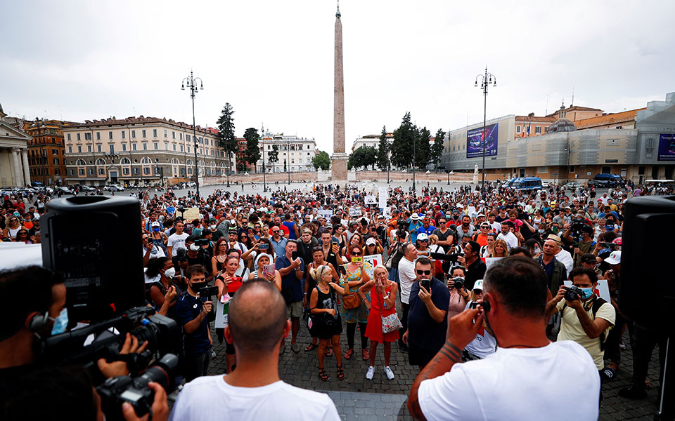 ιταλία-κινητοποίηση-κατά-του-πράσιν-561448126