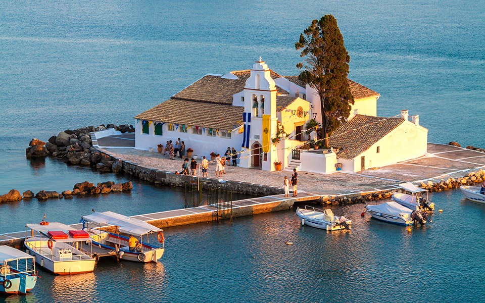 κέρκυρα-ιστορικοί-περίπατοι-561423397