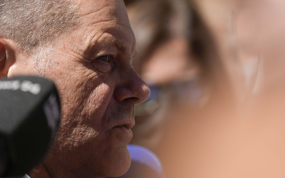 όλαφ-σολτς-υπέρ-της-ελάχιστης-φορολόγ-561428770