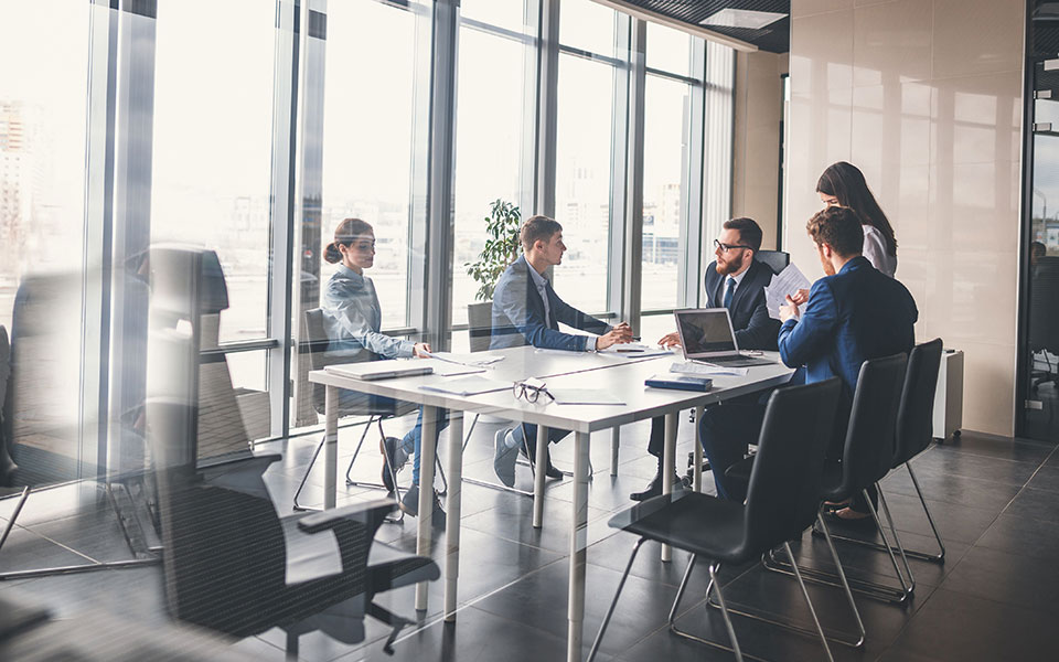 ισχυρή-ανάκαμψη-τον-ιούνιο-για-τη-βρετ-561435637