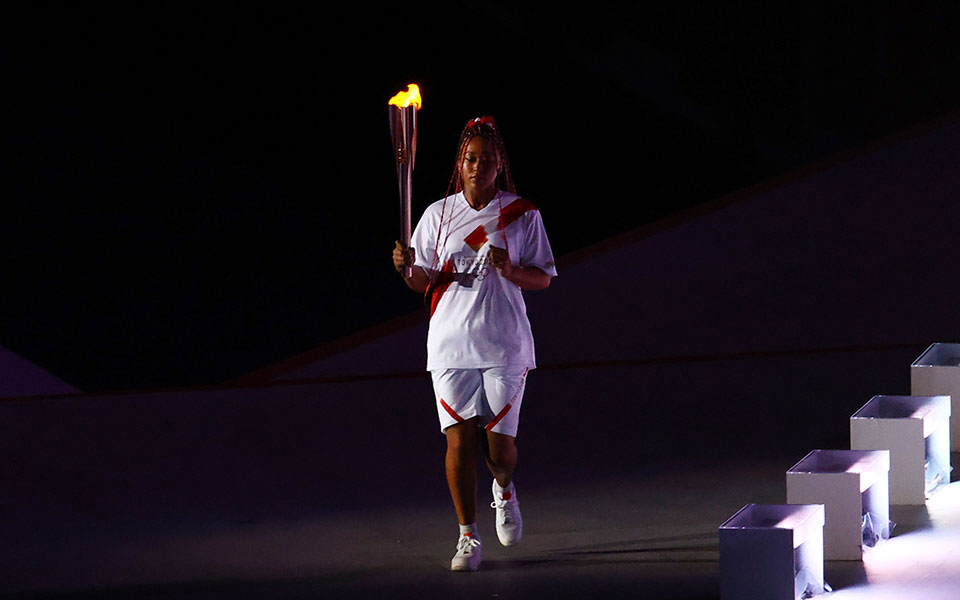 Ολυμπιακοί Αγώνες: Εντυπωσιακή τελετή σε άδειο γήπεδο-5