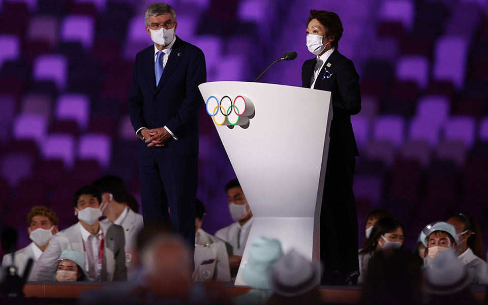 Ολυμπιακοί Αγώνες: Εντυπωσιακή τελετή σε άδειο γήπεδο-15