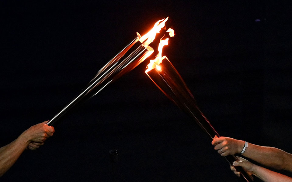 Ολυμπιακοί Αγώνες: Εντυπωσιακή τελετή σε άδειο γήπεδο-6